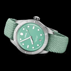 Oris Divers Sixty-Five Hot
