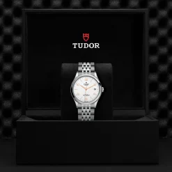 Tudor 1926 Fashion