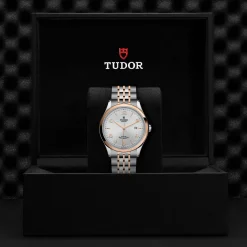 Tudor 1926 Outlet