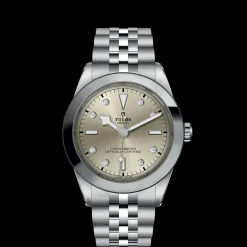Tudor Black Bay 39 Fashion
