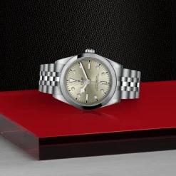 Tudor Black Bay 36 Fashion