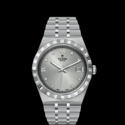 Tudor Royal Hot