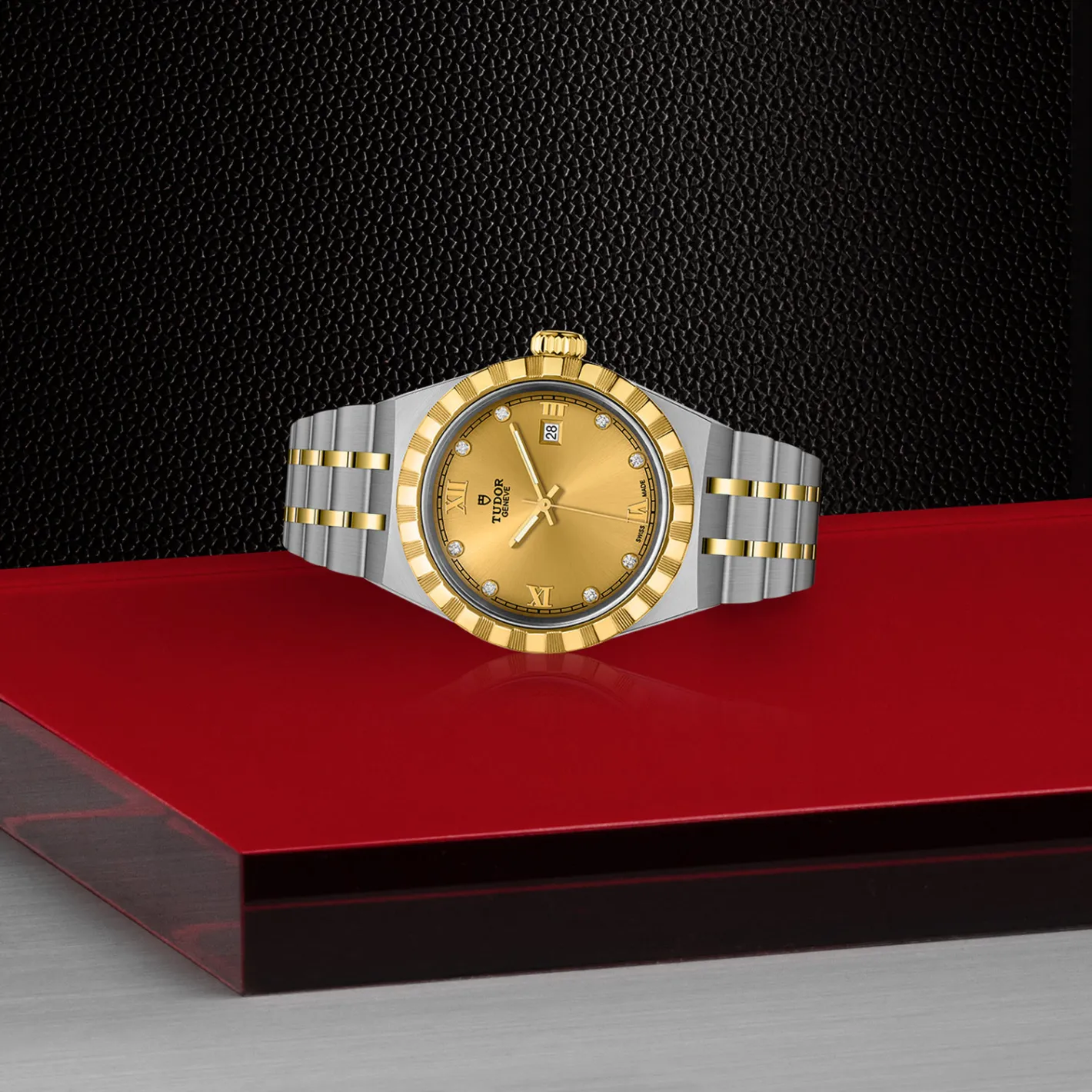 Tudor Royal Discount