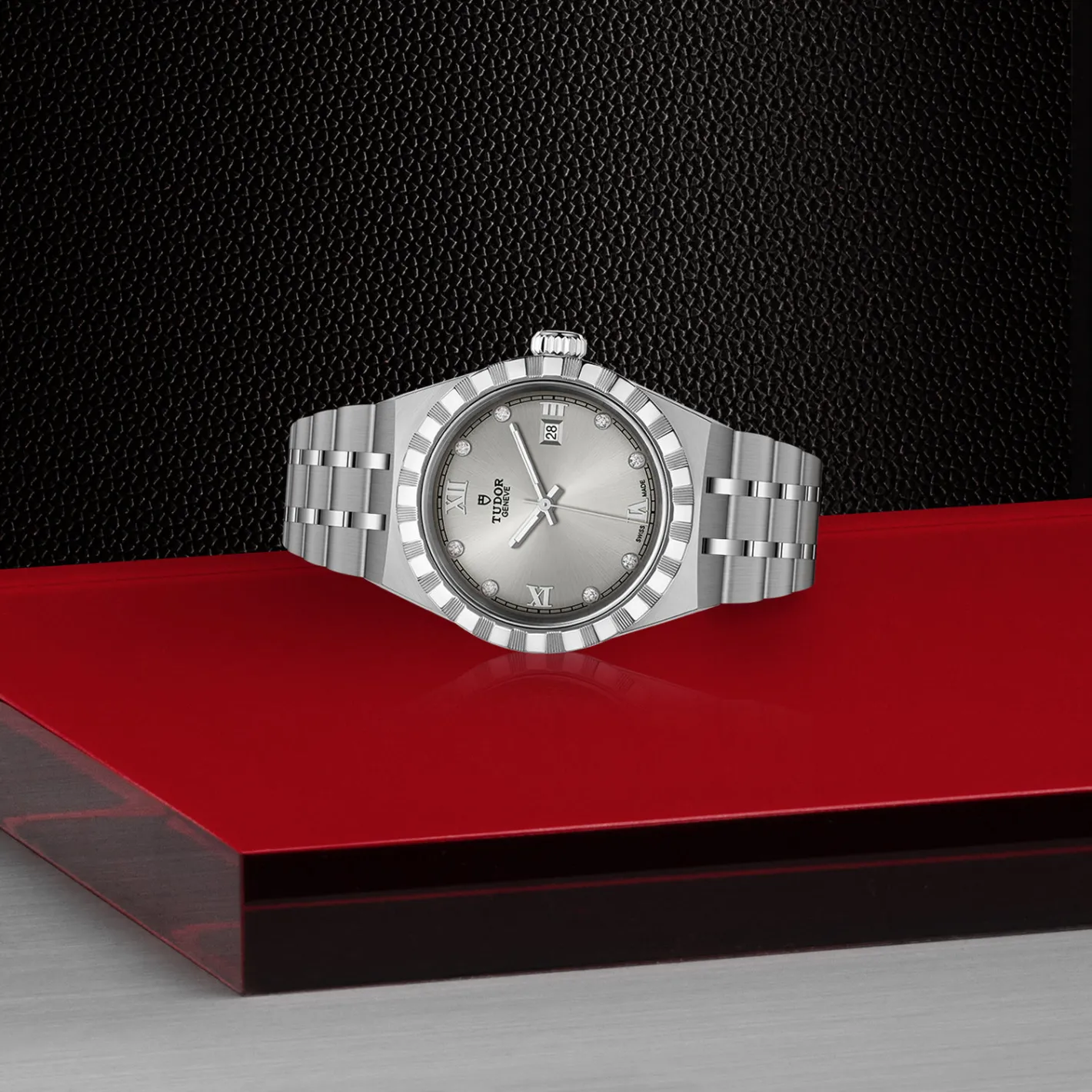 Tudor Royal Discount
