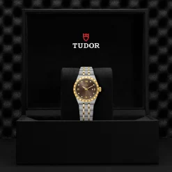 Tudor Royal Hot