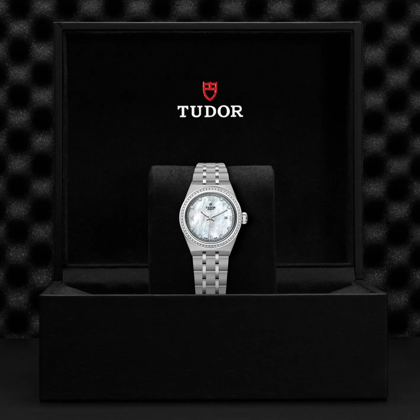 Tudor Royal Clearance